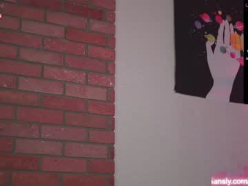 girl
        hoolybunny cam image #1934866