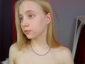 girl
        appr0ved cam image #1121378