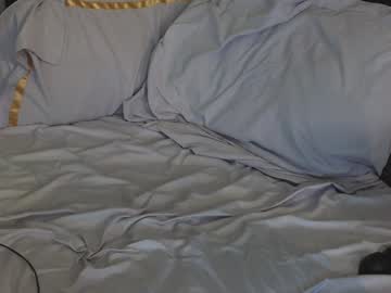 girl
        tia__moon cam image #6812939