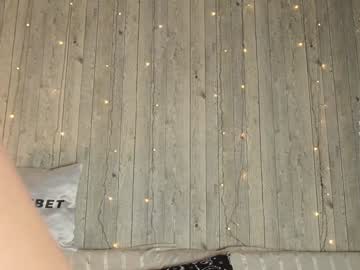 girl
        jelli_jennifer cam image #5668757