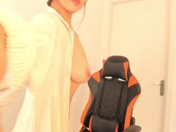girl
        mei_tin cam image #459825
