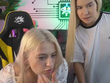 couple
        anabel054 cam image #155517