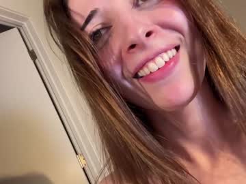 girl
        rosykindred cam image #1558311