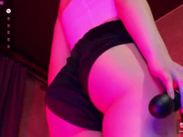 girl
        melissa_mcarthy cam image #5298259