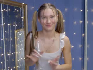 girl
        teonasafina__ cam image #513936