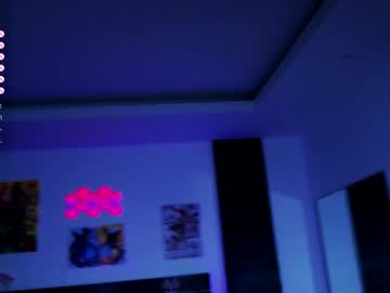 girl
        madnessalise cam image #2992485
