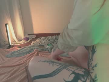 girl
        iara_mi cam image #5203484
