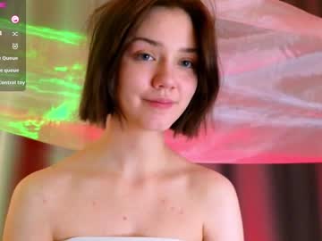 girl
        melissa_mcarthy cam image #5248259