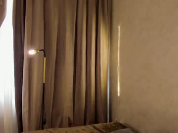 girl
        tollysage cam image #6205656