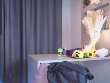 girl
        hisoka__akerley cam image #6306775