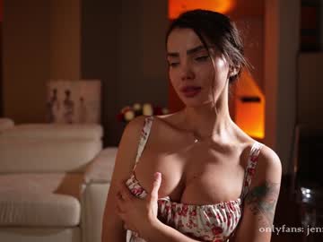 girl
        therealbonnieclydex cam image #4191587