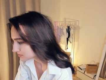 girl
        alice_caprrice cam image #2123617