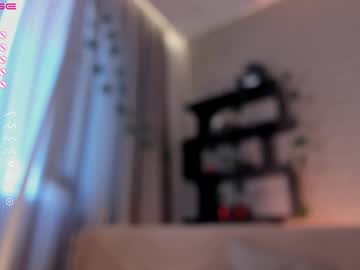 girl
        quennacindy cam image #4561302