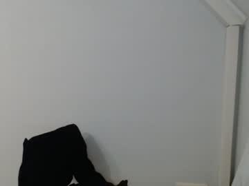 girl
        ripe_cherry69 cam image #571369