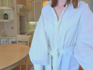 girl
        harrieteasley cam image #5207893