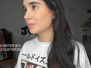 girl
        lonelly_lolly98 cam image #2973767