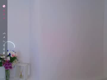 girl
        alicewonderyou cam image #6414293