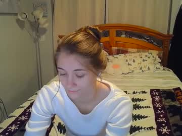 girl
        katynowhere cam image #5888565