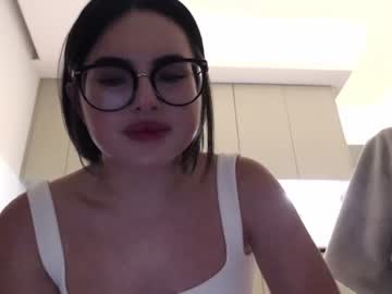 girl
        playnofuckinggames cam image #1102572