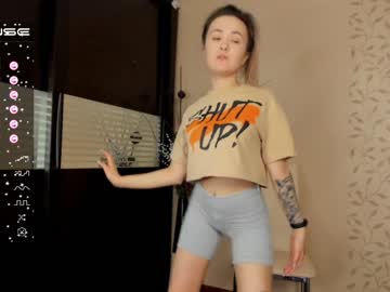 girl
        hannahjamesa cam image #528657