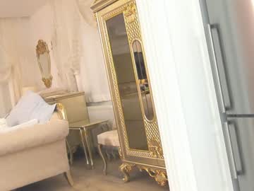 girl
        ehotlovea cam image #276853