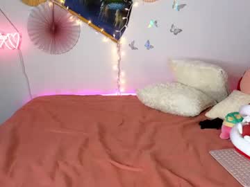 girl
        mysweetsofie1 cam image #4170737