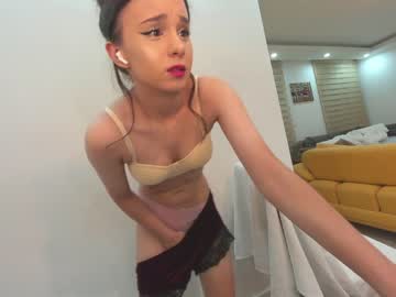 girl
        ehotlovea cam image #169464