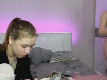 girl
        small_blondee cam image #6020865
