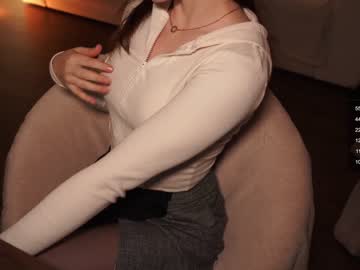 girl
        ms_seductive cam image #4175890