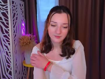 girl
        nikol0ll cam image #6270961