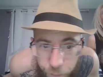 couple Live Cam Girls Love To Strip Naked For Their Viewers with broncobentley