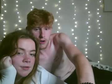 couple
        zekeee420 cam image #4445112