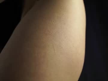 girl
        mia_blis cam image #6364453