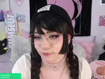 girl
        crimsonkitten cam image #6205834