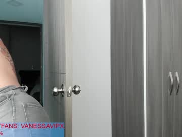 girl
        vanandjuani cam image #4155964