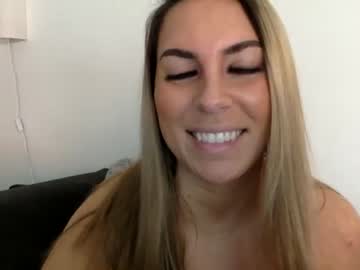 girl
        ariannakartel cam image #3507837