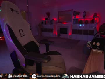 girl
        hannahjames710 cam image #119656