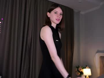 girl
        aislyfarran cam image #5171718
