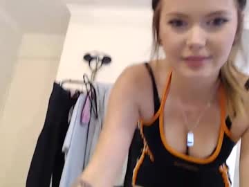 girl
        sailorlayla cam image #5909856