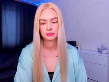 girl
        8a8y_nura cam image #1041331