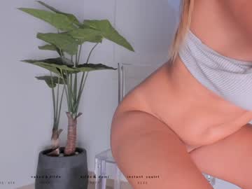 girl
        ssshameless cam image #5264740