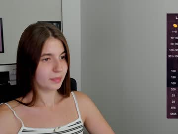 girl
        stacy_cy cam image #5014954