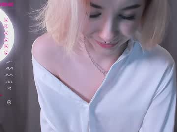 girl
        whitee_angel cam image #598774