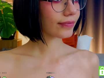 girl
        riskyteasse cam image #6100066