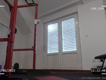 girl
        its_jessi cam image #381710