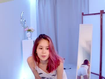girl
        akira_soul_ cam image #1912123