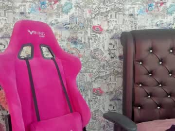 girl
        angelina_new cam image #2023956