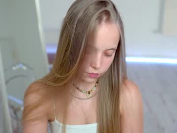 girl
        appr0ved cam image #5231431