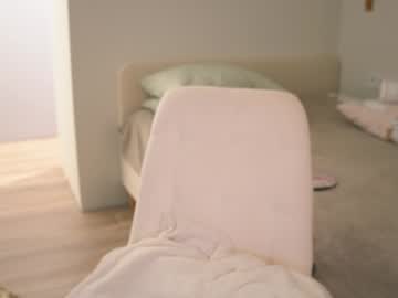 girl
        _jikey_ cam image #5985385