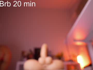 girl
        lil_eva cam image #6704468